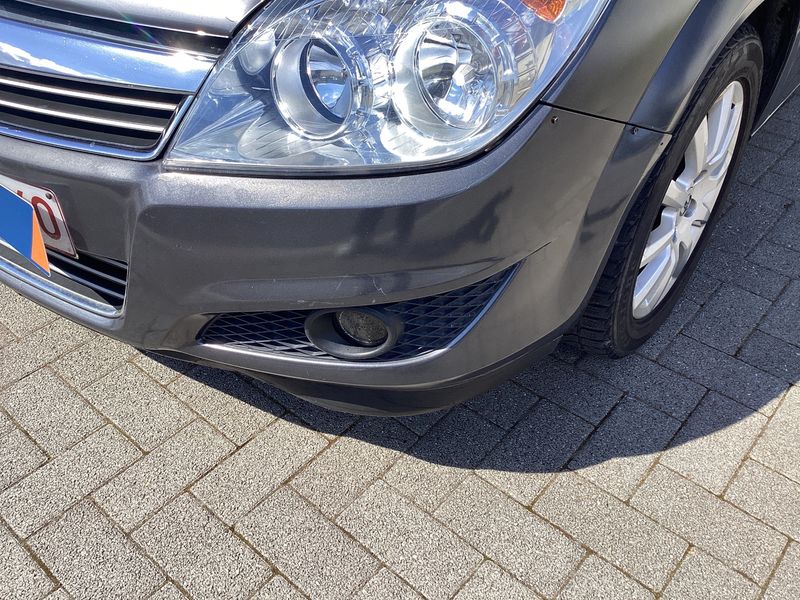 Opel Astra 1.6 Edition 2010 – снимка 80