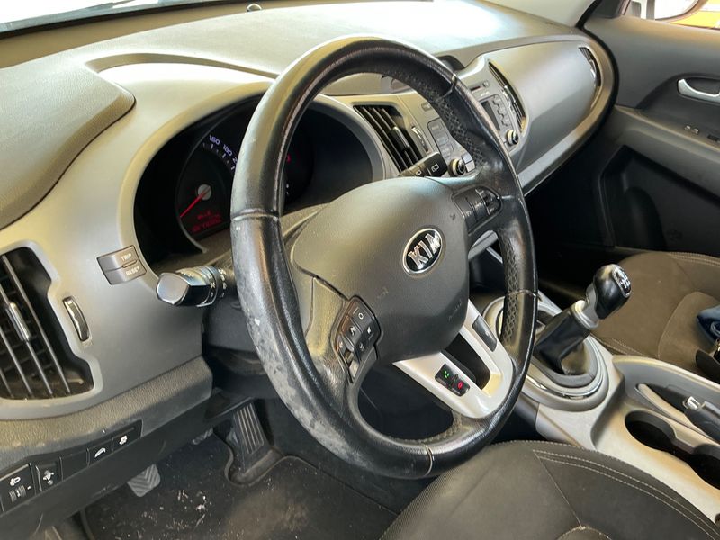 Kia Sportage 1.6 GDI Concept 4x2 2015 – снимка 25