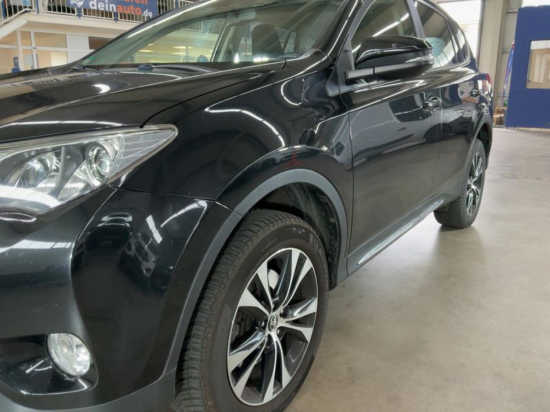 Toyota RAV 4 2.2 D-4D Edition-S 2015 – снимка 2