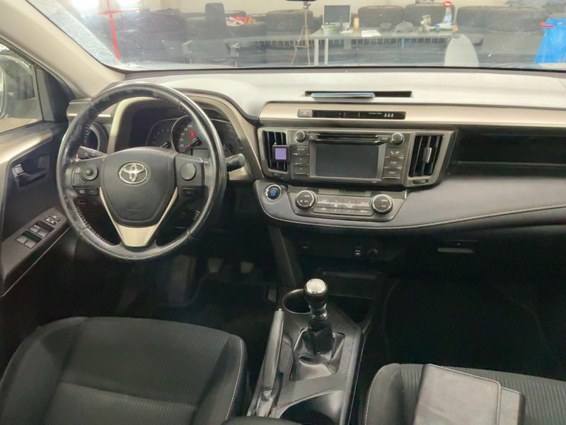 Toyota RAV 4 2.2 D-4D Edition-S 2015 – снимка 17