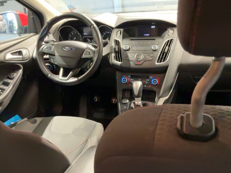 Ford Focus 1.5 EcoBoost Sport 2015 – снимка 18