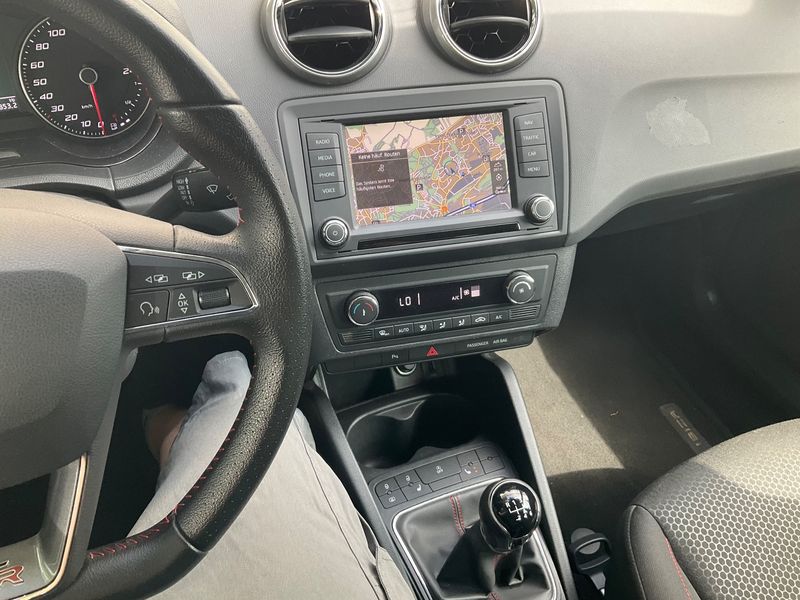 Seat Ibiza 1.0 TSI FR 2017 – снимка 17