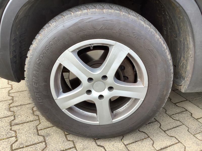 Kia Sorento 2.2 CRDi Spirit 4WD 2011 – снимка 3