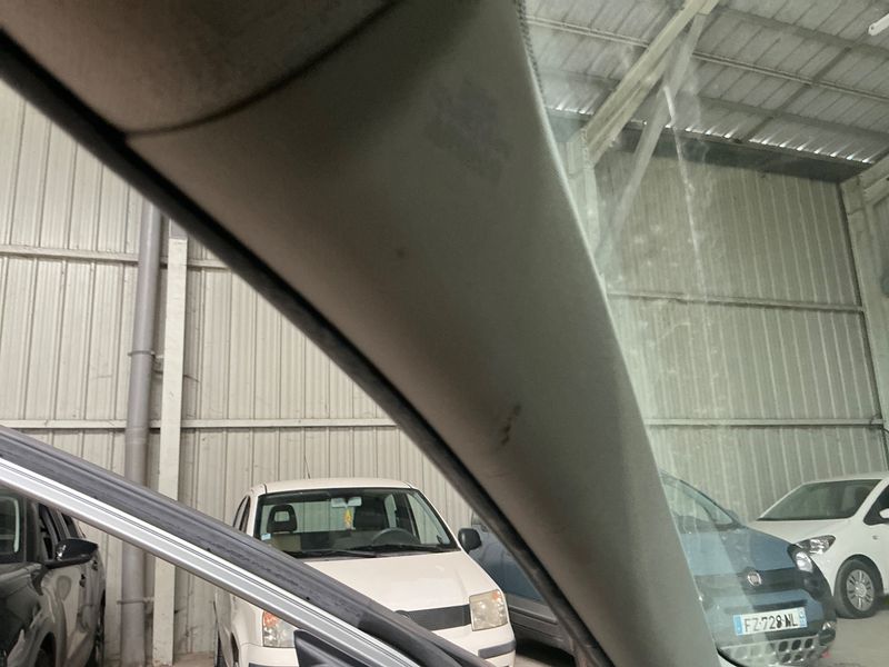 Toyota Auris 1.8 Hybrid Dynamic 2013 – снимка 27