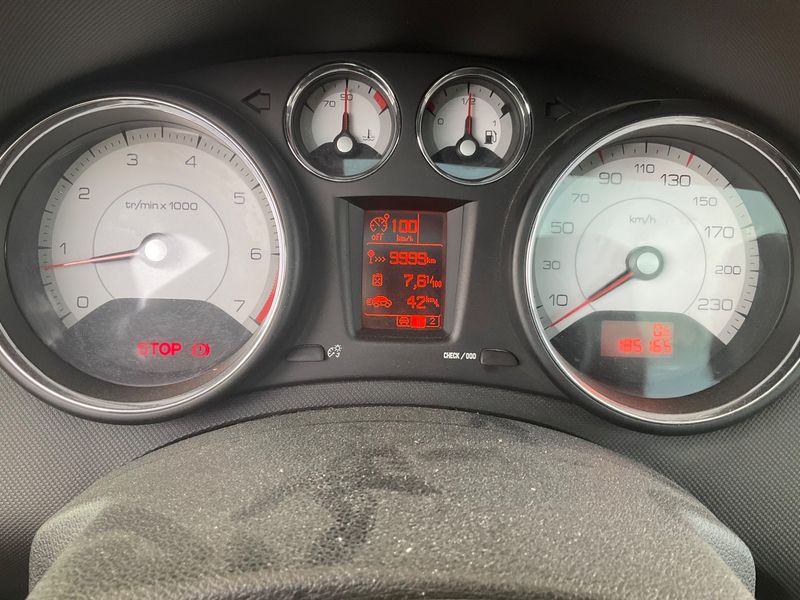 Peugeot 308 1.6 Premium 2008 – снимка 4