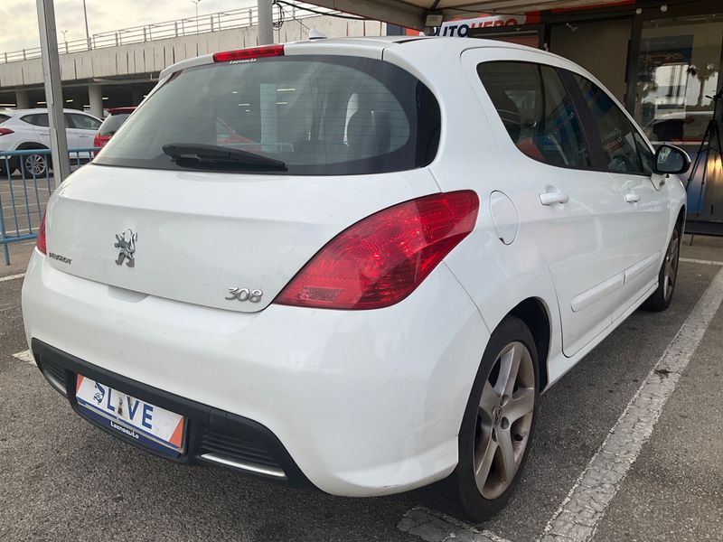 Peugeot 308 1.6 Premium 2008 – снимка 2