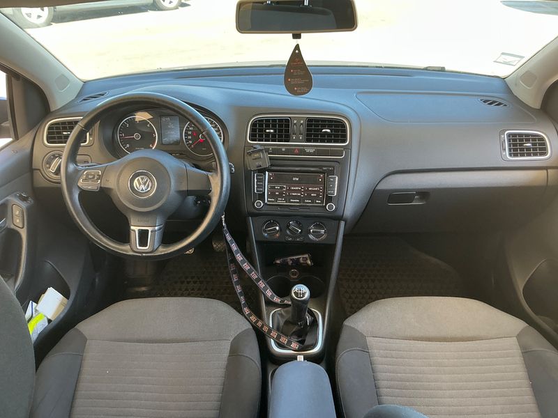 Volkswagen Polo 1.2 TDI Comfortline 2011 – снимка 17
