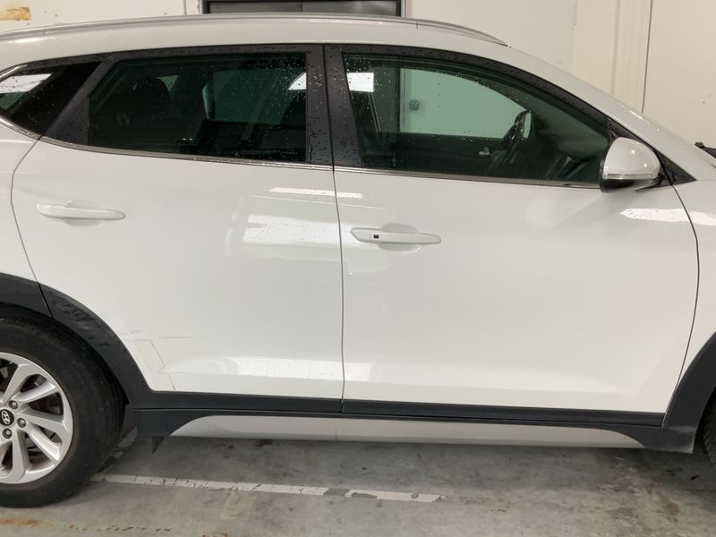 Hyundai Tucson 1.7 CRDi Creative 2WD 2018 – снимка 10