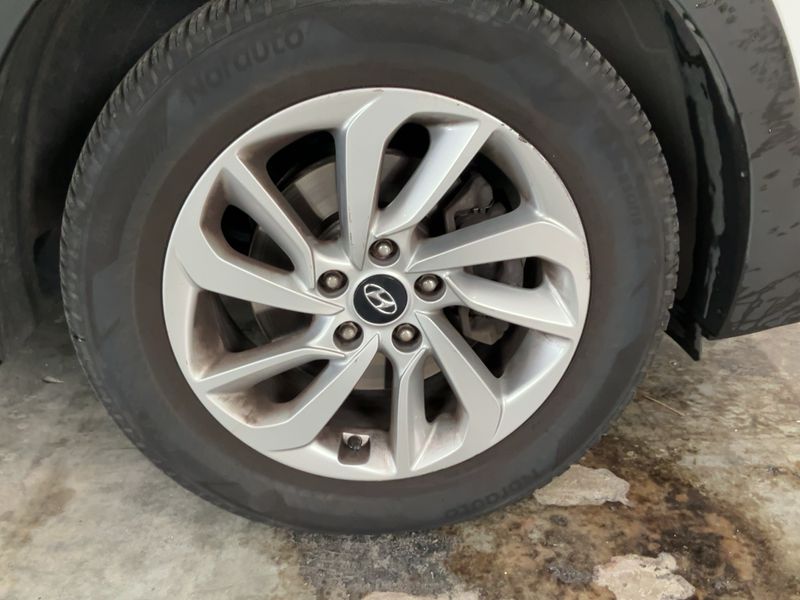 Hyundai Tucson 1.7 CRDi Creative 2WD 2018 – снимка 11