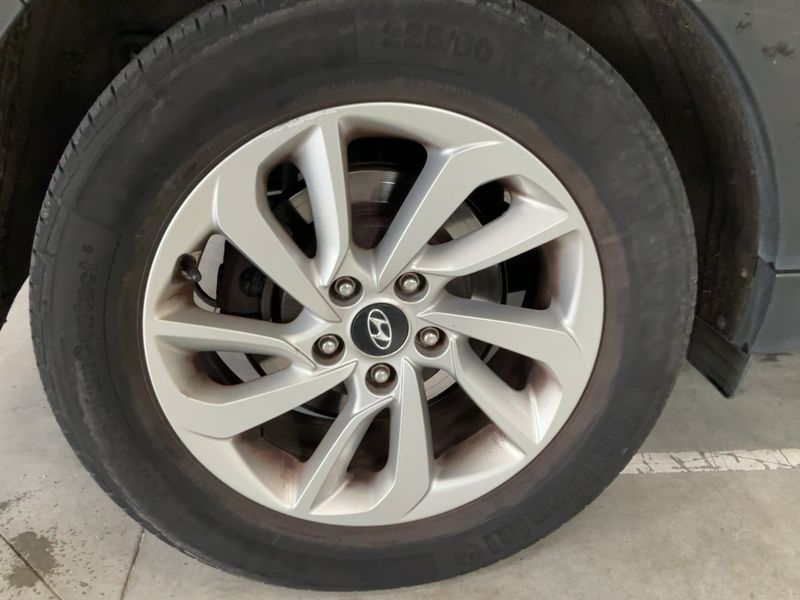 Hyundai Tucson 1.7 CRDi Creative 2WD 2018 – снимка 9