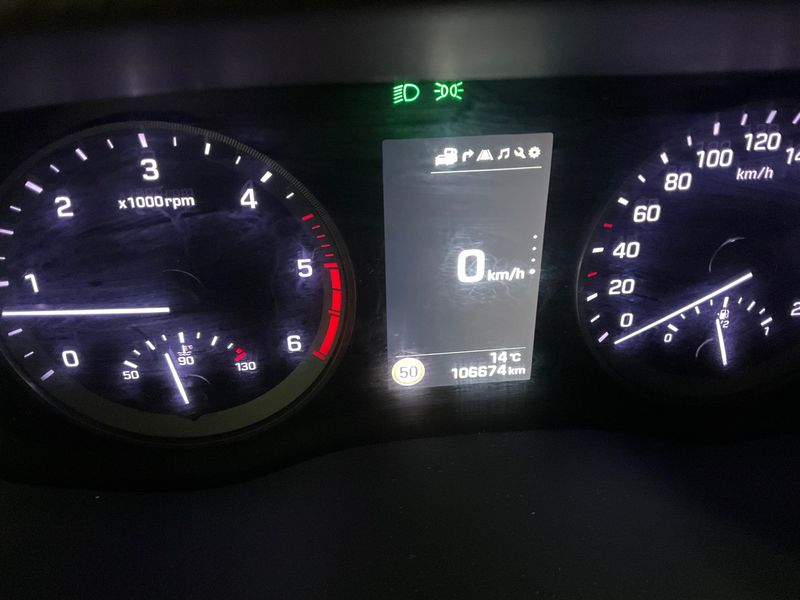 Hyundai Tucson 1.7 CRDi Creative 2WD 2018 – снимка 18