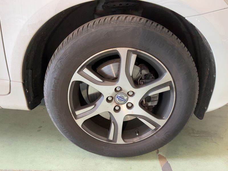 Volvo XC60 2.0 D4 Momentum 2WD 2014 – снимка 11