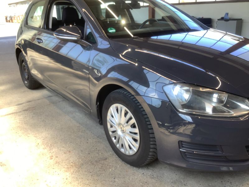 Volkswagen Golf VII 1.2 TSI Trendline BlueMotion Tech 2015 – снимка 12