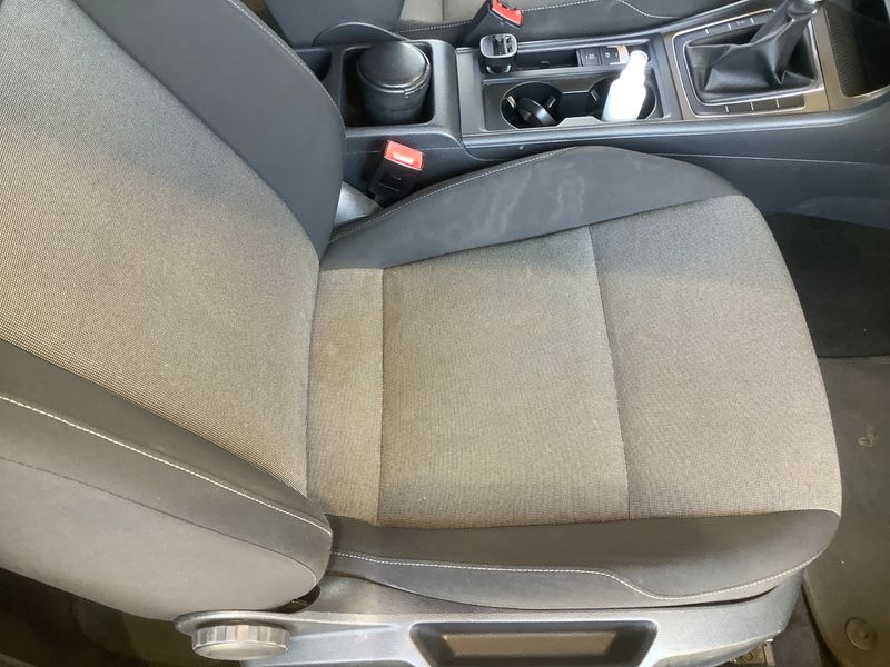Volkswagen Golf VII 1.2 TSI Trendline BlueMotion Tech 2015 – снимка 26