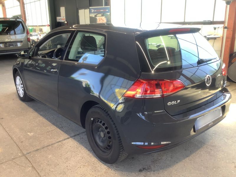 Volkswagen Golf VII 1.2 TSI Trendline BlueMotion Tech 2015 – снимка 6