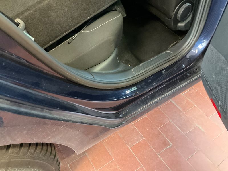 Volkswagen Golf VII 1.2 TSI Lounge BlueMotion Tech 2015 – снимка 22