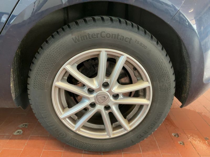 Volkswagen Golf VII 1.2 TSI Lounge BlueMotion Tech 2015 – снимка 5