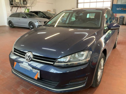 Volkswagen Golf VII 1.2 TSI Lounge BlueMotion Tech 2015 – снимка 1