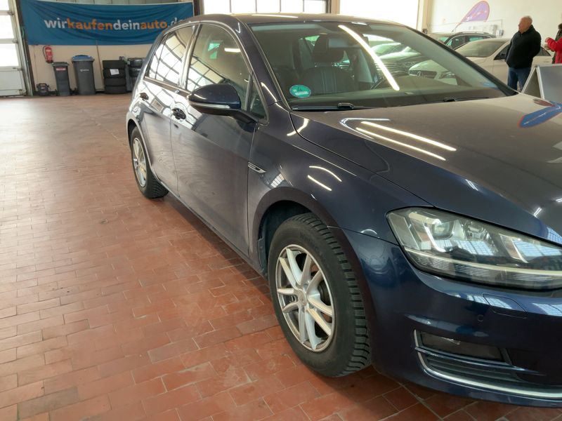 Volkswagen Golf VII 1.2 TSI Lounge BlueMotion Tech 2015 – снимка 12