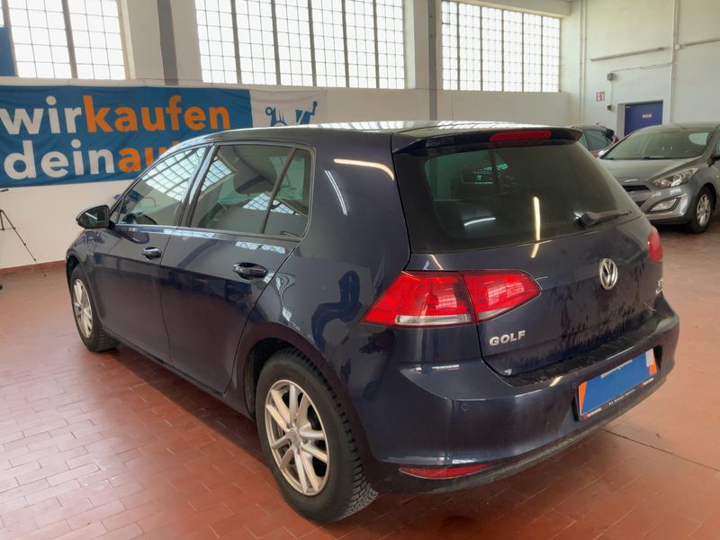 Volkswagen Golf VII 1.2 TSI Lounge BlueMotion Tech 2015 – снимка 6