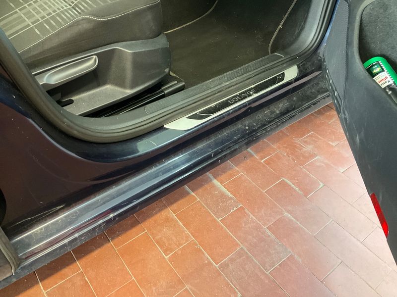 Volkswagen Golf VII 1.2 TSI Lounge BlueMotion Tech 2015 – снимка 23