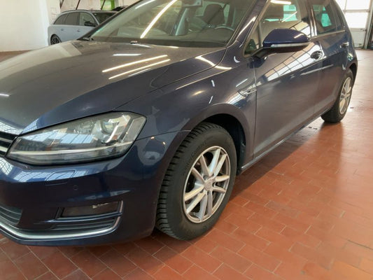Volkswagen Golf VII 1.2 TSI Lounge BlueMotion Tech 2015 – снимка 2