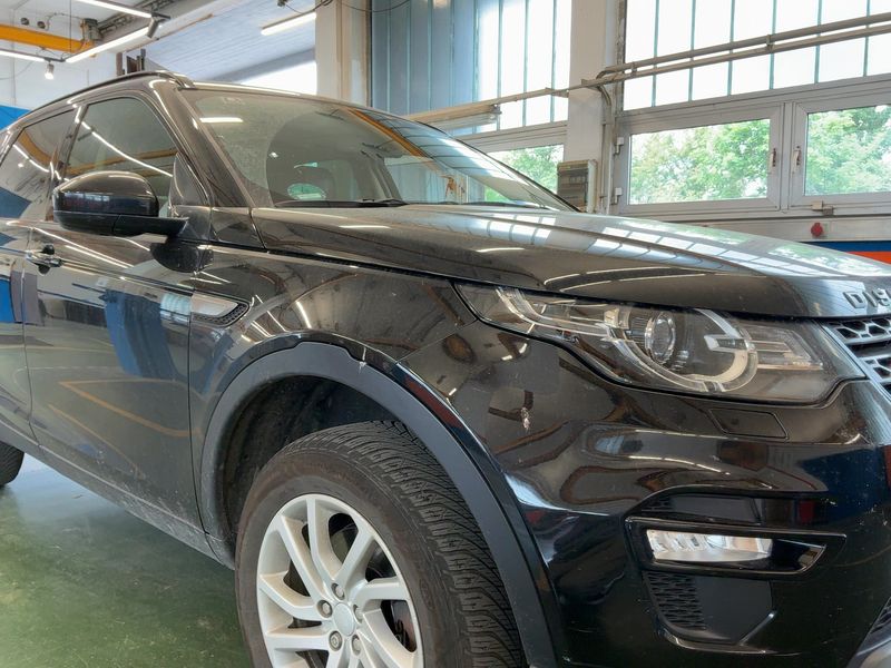Land Rover Discovery Sport 2.0 Td4 SE AWD 2017 – снимка 12