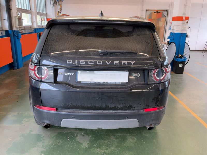 Land Rover Discovery Sport 2.0 Td4 SE AWD 2017 – снимка 7