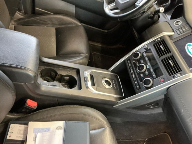 Land Rover Discovery Sport 2.0 Td4 SE AWD 2017 – снимка 24