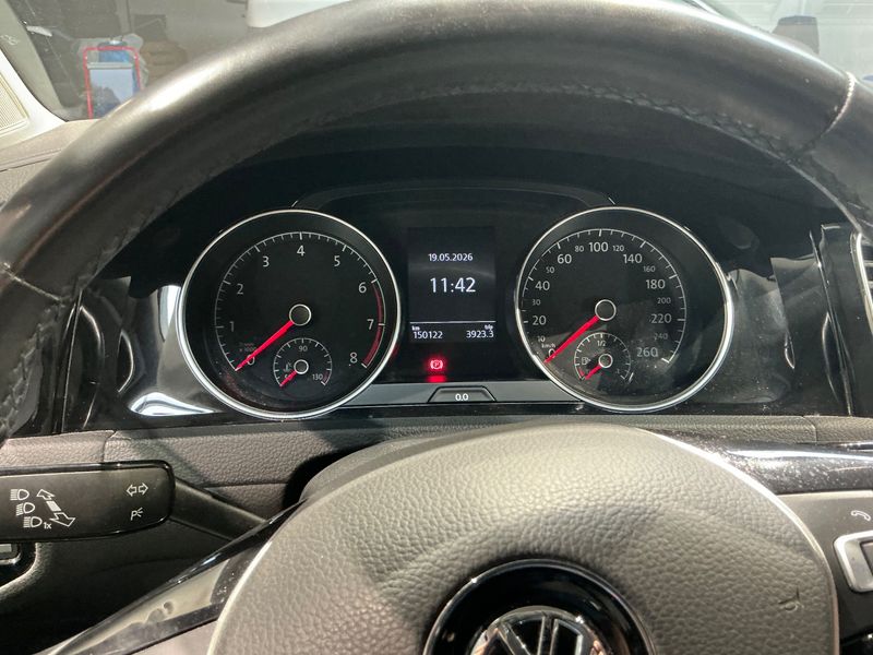Volkswagen Golf VII 1.4 TSI Highline BlueMotion Tech 2014 – снимка 19