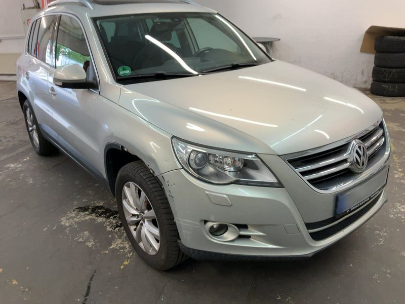 Volkswagen Tiguan 2.0 TSI Sport & Style 4Motion 2010 – снимка на щета
