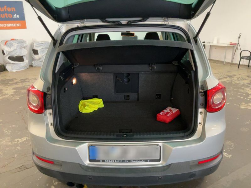 Volkswagen Tiguan 2.0 TSI Sport & Style 4Motion 2010 – снимка 10
