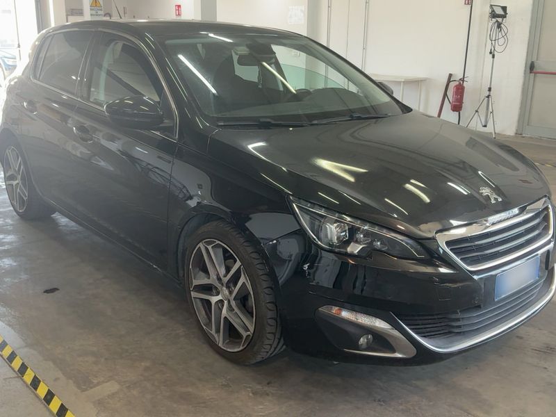 Peugeot 308 1.6 Blue-HDi Allure 2016 – снимка 12