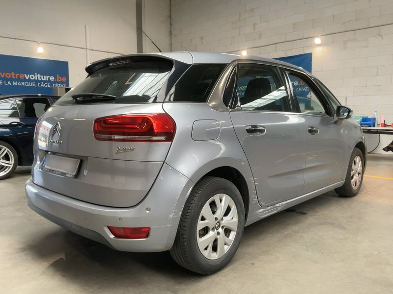 Citroen C4 Picasso 1.2 PureTech Selection 2017 – снимка на щета
