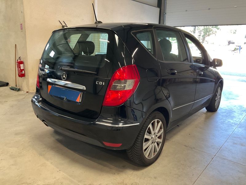 Mercedes-Benz A-Klasse A 180 CDI Avantgarde 2013 – снимка 2