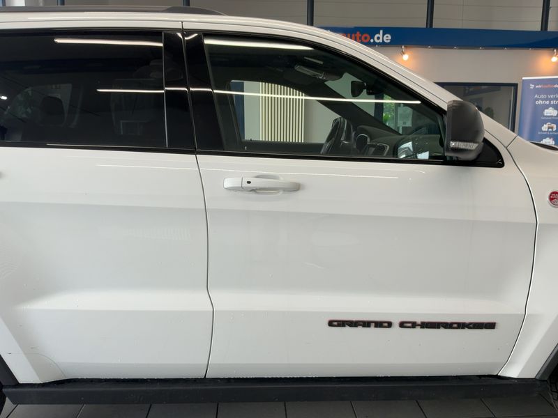 Jeep Grand Cherokee 3.0 CRD Trailhawk 2018 – снимка 10