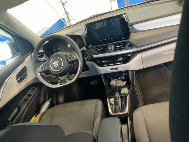 Suzuki Swift 1.2 DualJet Mild-Hybrid Comfort+ 2025 – снимка 17