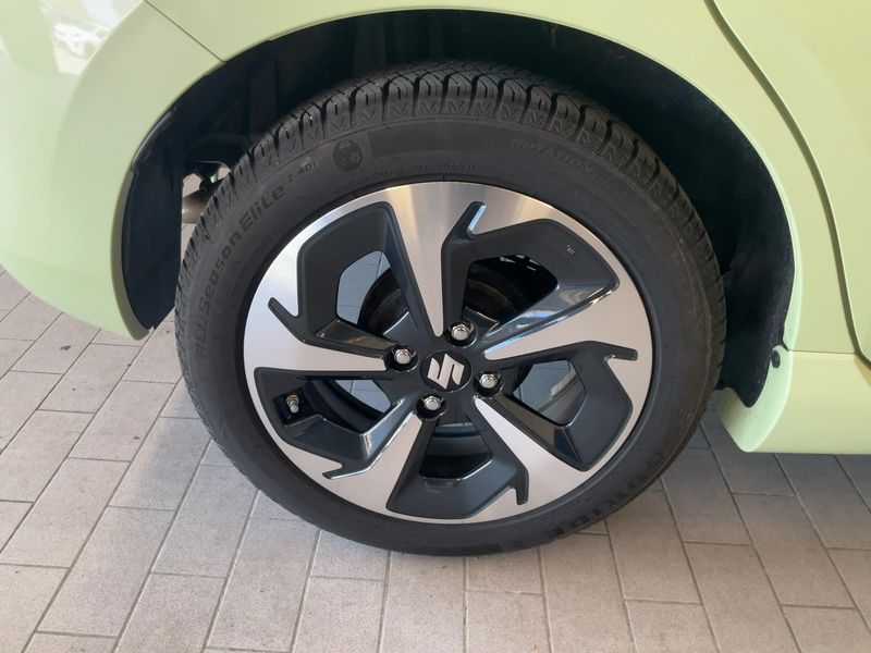 Suzuki Swift 1.2 DualJet Mild-Hybrid Comfort+ 2025 – снимка 9
