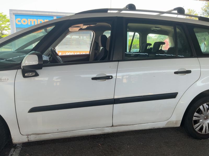 Citroen C4 Grand Picasso 1.6 HDi Business 2011 – снимка на щета 4