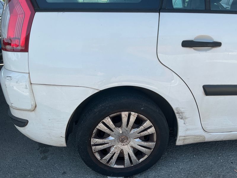Citroen C4 Grand Picasso 1.6 HDi Business 2011 – снимка на щета 29