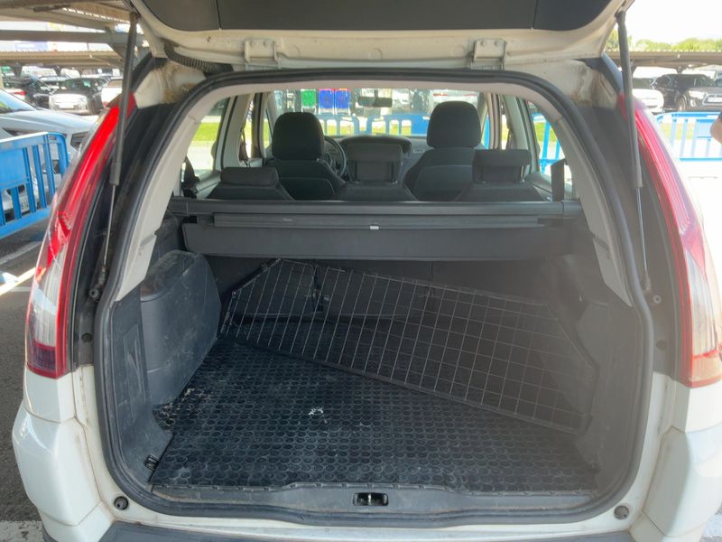 Citroen C4 Grand Picasso 1.6 HDi Business 2011 – снимка 15