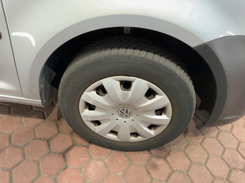Volkswagen Caddy 1.2 TSI Roncalli Trendline 2011 – снимка 11
