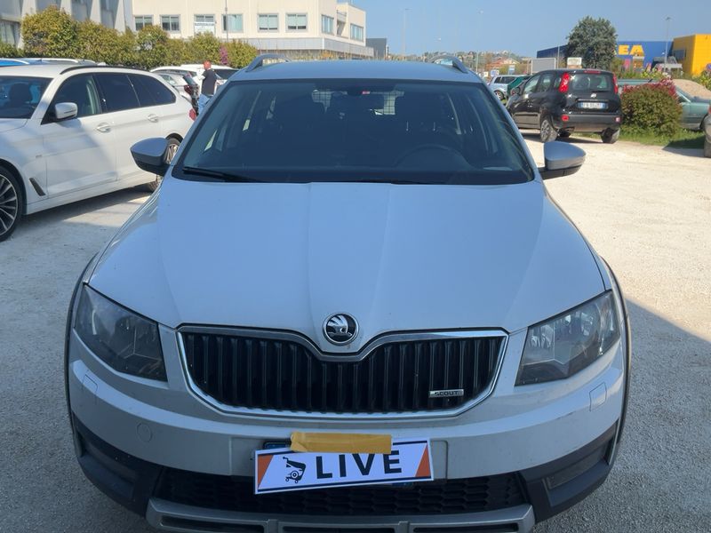 Skoda Octavia 2.0 TDI Scout 4x4 2016 – снимка 14