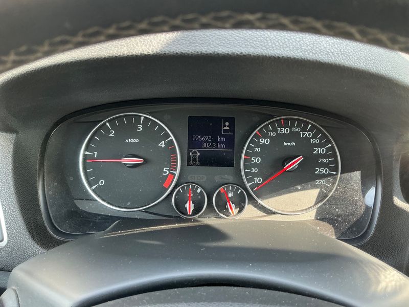 Renault Laguna 2.0 dCi BOSE Edition 2011 – снимка 4