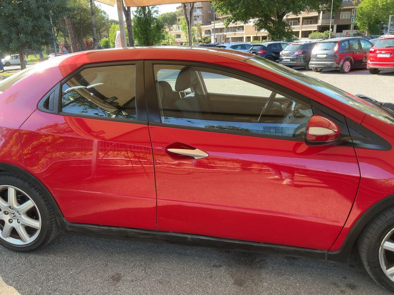 Honda Civic 1.8 VTEC Sport 2009 – снимка 10
