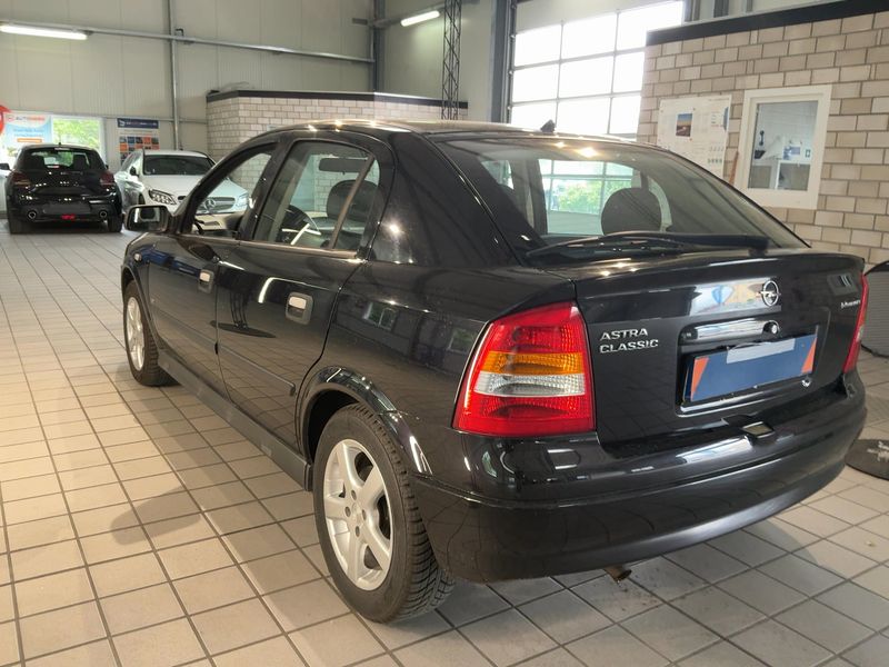 Opel Astra 1.4 Basis 2009 – снимка 6