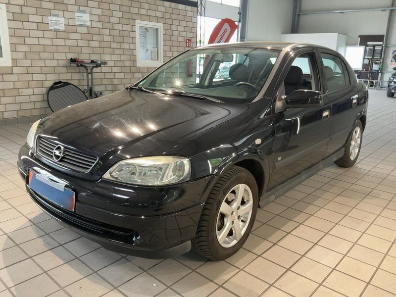 Opel Astra 1.4 Basis 2009 – снимка 2