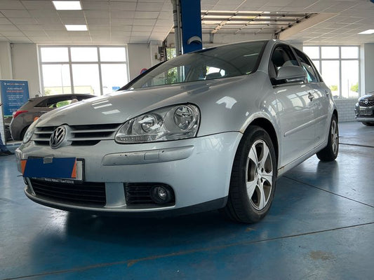 Volkswagen Golf V 1.6 Tour 2007 – снимка 1