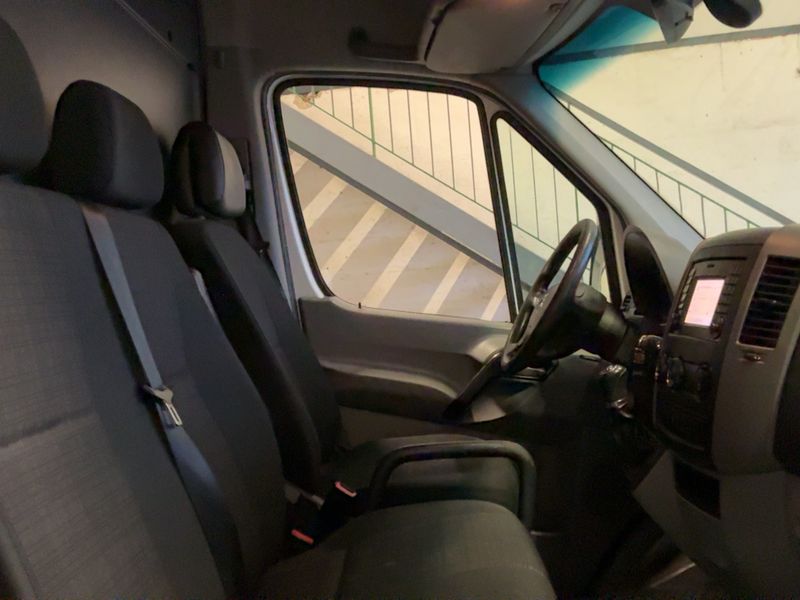 Mercedes-Benz Sprinter 319 CDI 2017 – снимка 16