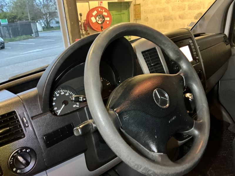 Mercedes-Benz Sprinter 319 CDI 2017 – снимка 24